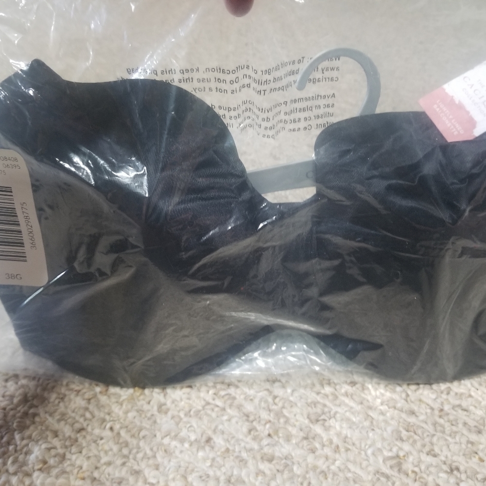 38G Black Balconette bra NWT